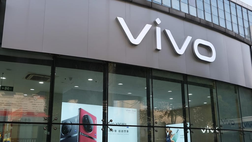 Vivo receives a charge sheet against money laundering from ED