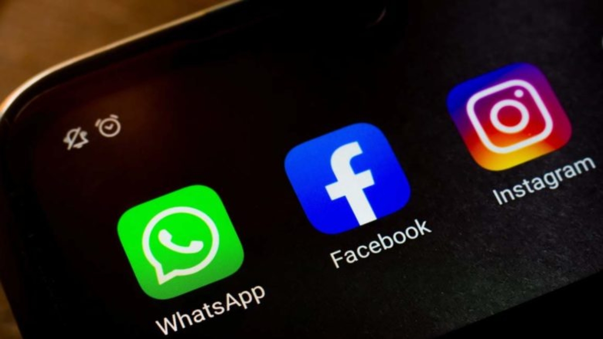 WhatsApp faces major outage across mobile and web platforms